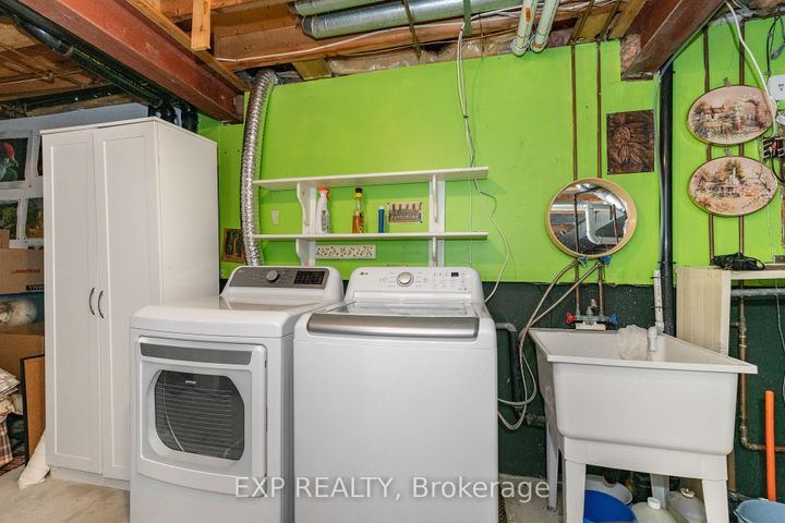 Photo 21 at 1337 Ambridge Way, Nepean (Carleton Heights), Ottawa