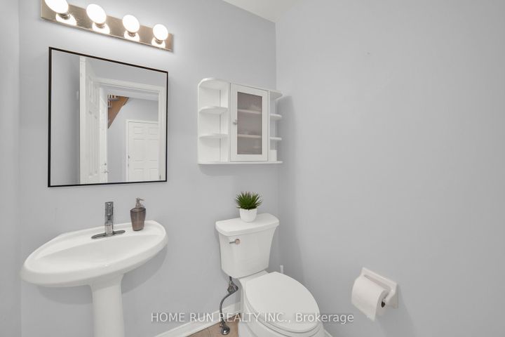 Photo 22 at 10 Pavona Street, Nepean (Barrhaven East), Ottawa