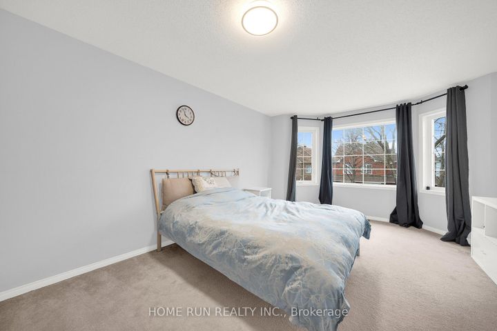 Photo 24 at 10 Pavona Street, Nepean (Barrhaven East), Ottawa