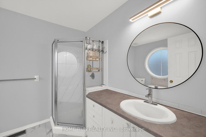 Photo 27 at 10 Pavona Street, Nepean (Barrhaven East), Ottawa