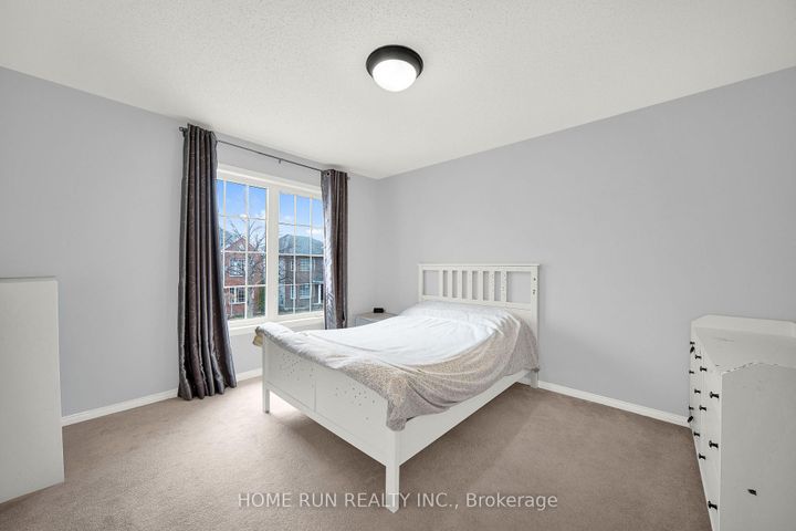Photo 33 at 10 Pavona Street, Nepean (Barrhaven East), Ottawa