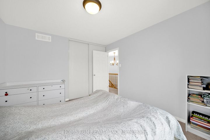 Photo 34 at 10 Pavona Street, Nepean (Barrhaven East), Ottawa
