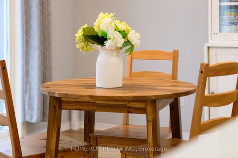 Photo 21 at 10 Pavona Street, Nepean (Barrhaven East), Ottawa