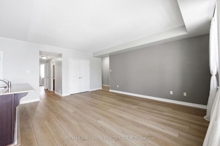 Photo 7 at C - 170 Hornchurch Lane, Nepean (Longfields), Ottawa