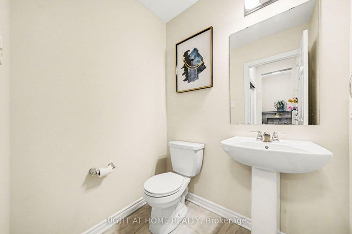 Photo 16 at 1089 Apolune Street, Nepean (Half Moon Bay), Ottawa