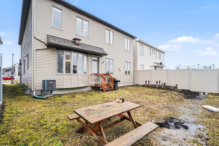 Photo 38 at 1089 Apolune Street, Nepean (Half Moon Bay), Ottawa