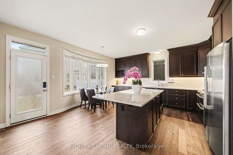 Photo 10 at 1089 Apolune Street, Nepean (Half Moon Bay), Ottawa