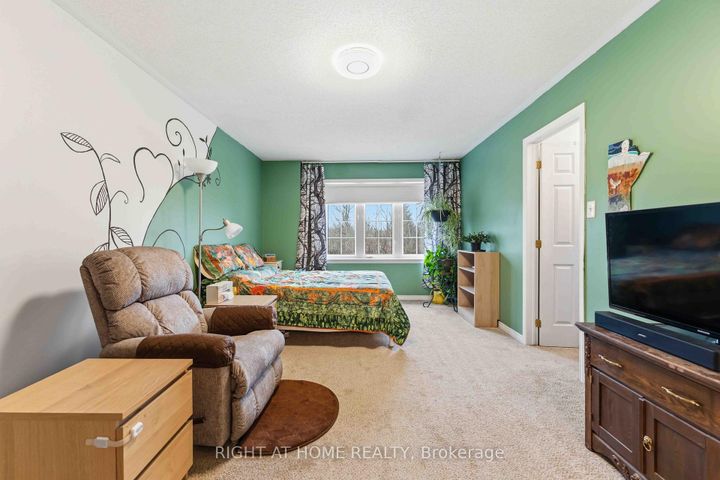 Photo 17 at 52 Fieldberry Private, Nepean (Stonebridge), Ottawa