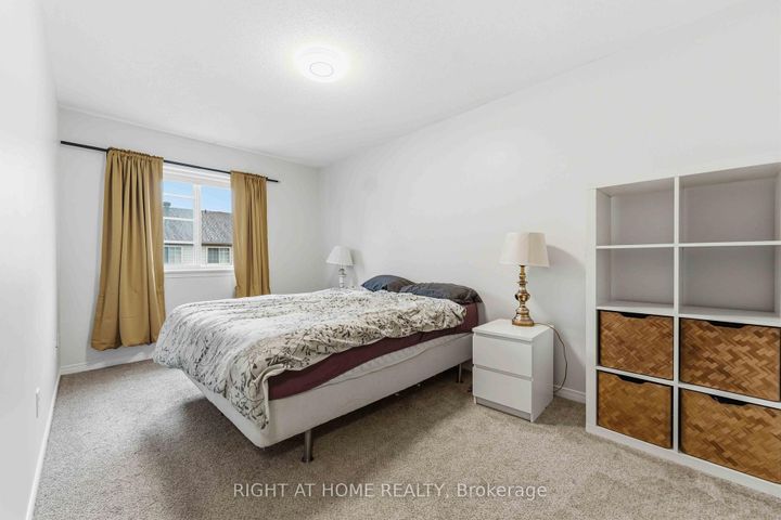 Photo 21 at 52 Fieldberry Private, Nepean (Stonebridge), Ottawa
