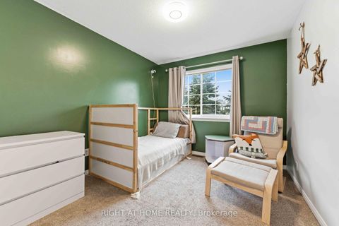 Photo 23 at 52 Fieldberry Private, Nepean (Stonebridge), Ottawa