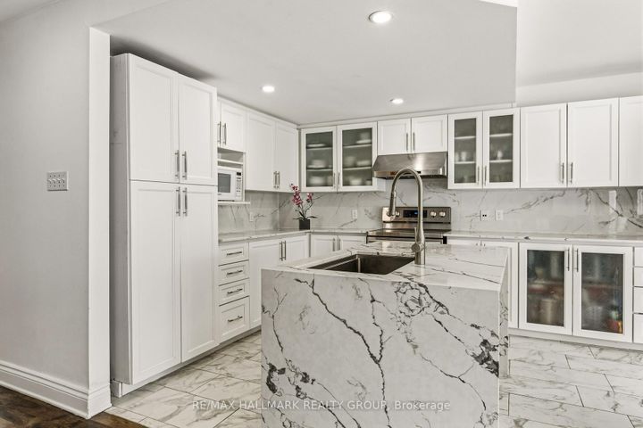 Photo 9 at 340 Stoneway Drive, Nepean (Barrhaven East), Ottawa