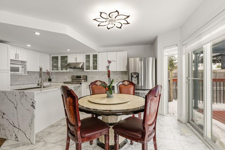 Photo 18 at 340 Stoneway Drive, Nepean (Barrhaven East), Ottawa