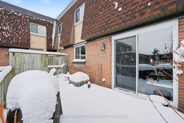Photo 8 at 41 - 209 Ridgepark Private, Nepean (Meadowlands/Crestview), Ottawa