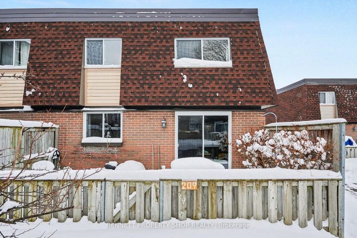 Photo 9 at 41 - 209 Ridgepark Private, Nepean (Meadowlands/Crestview), Ottawa