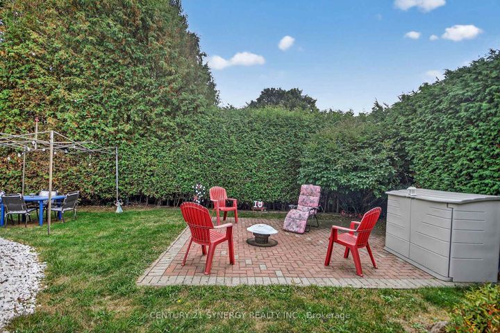 Photo 29 at 61 Fieldgate Drive, Nepean (Knollsbrook), Ottawa