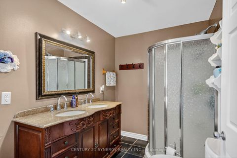Photo 16 at 61 Fieldgate Drive, Nepean (Knollsbrook), Ottawa
