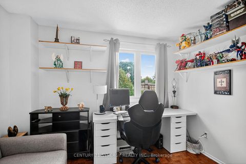 Photo 25 at 61 Fieldgate Drive, Nepean (Knollsbrook), Ottawa