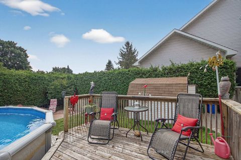 Photo 32 at 61 Fieldgate Drive, Nepean (Knollsbrook), Ottawa