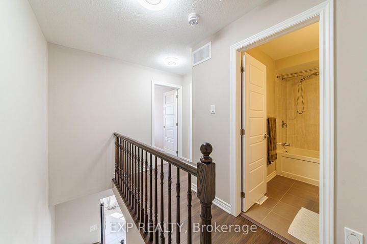 Photo 19 at 523 Ensatina Crescent, Nepean (Half Moon Bay), Ottawa