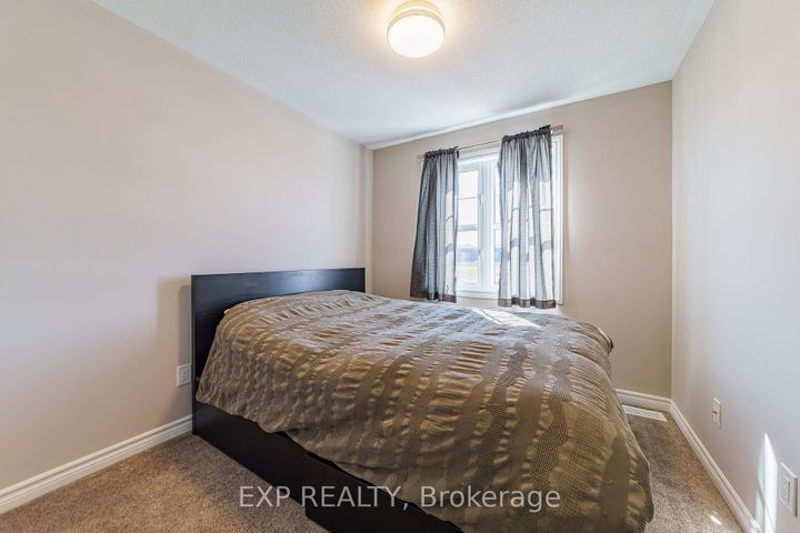 Photo 25 at 523 Ensatina Crescent, Nepean (Half Moon Bay), Ottawa