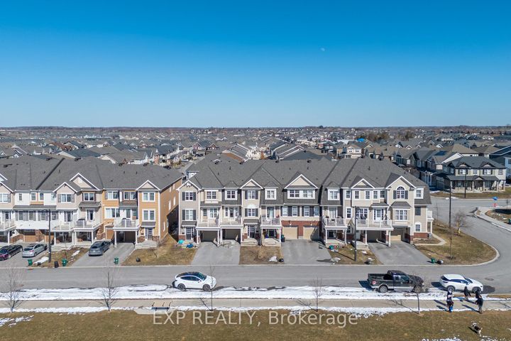 Photo 30 at 523 Ensatina Crescent, Nepean (Half Moon Bay), Ottawa
