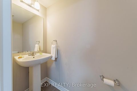 Photo 4 at 523 Ensatina Crescent, Nepean (Half Moon Bay), Ottawa