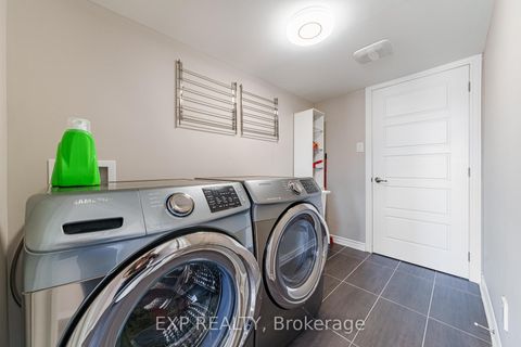 Photo 5 at 523 Ensatina Crescent, Nepean (Half Moon Bay), Ottawa