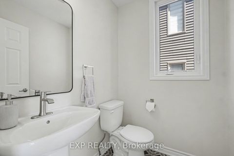 Photo 15 at 520 Rye Grass Way, Nepean (Half Moon Bay), Ottawa