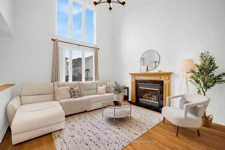 Photo 1 at 27 Knowlton Drive, Nepean (Barrhaven East), Ottawa