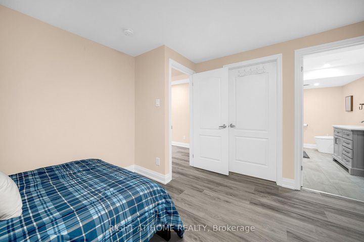 Photo 34 at 27 Knowlton Drive, Nepean (Barrhaven East), Ottawa