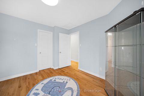 Photo 28 at 27 Knowlton Drive, Nepean (Barrhaven East), Ottawa