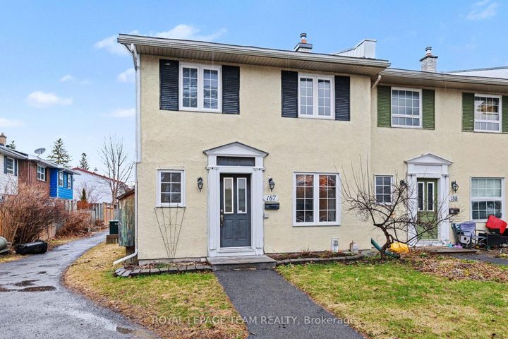 Photo 1 at 187 MONTEREY Drive, Nepean (Leslie Park), Ottawa