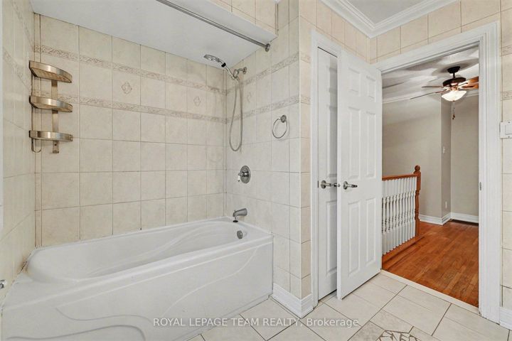 Photo 26 at 187 MONTEREY Drive, Nepean (Leslie Park), Ottawa