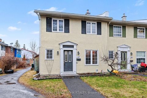 Photo 1 at 187 MONTEREY Drive, Nepean (Leslie Park), Ottawa