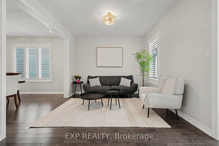 Photo 6 at 73 Bristling Crescent, Nepean (Half Moon Bay), Ottawa