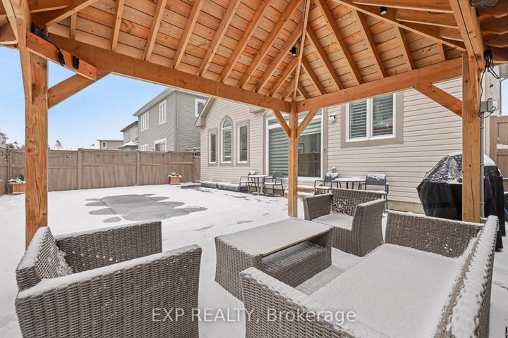 Photo 30 at 73 Bristling Crescent, Nepean (Half Moon Bay), Ottawa