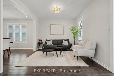 Photo 6 at 73 Bristling Crescent, Nepean (Half Moon Bay), Ottawa