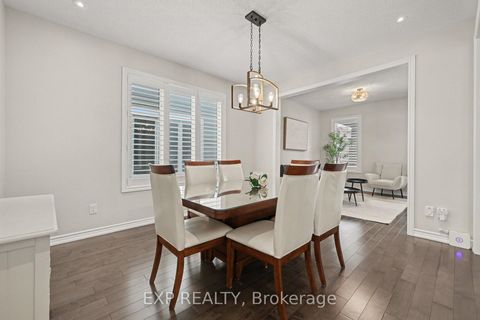 Photo 7 at 73 Bristling Crescent, Nepean (Half Moon Bay), Ottawa