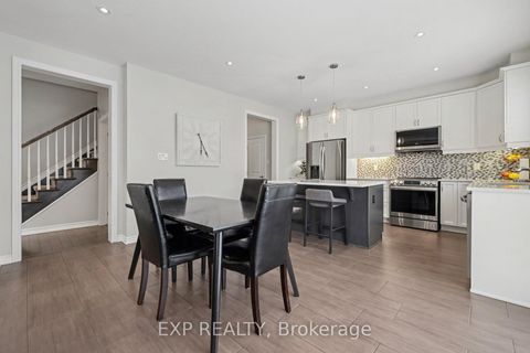 Photo 10 at 73 Bristling Crescent, Nepean (Half Moon Bay), Ottawa