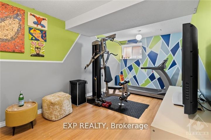 Photo 3 at D - 284 Dalehurst Drive, Nepean (Tanglewood), Ottawa