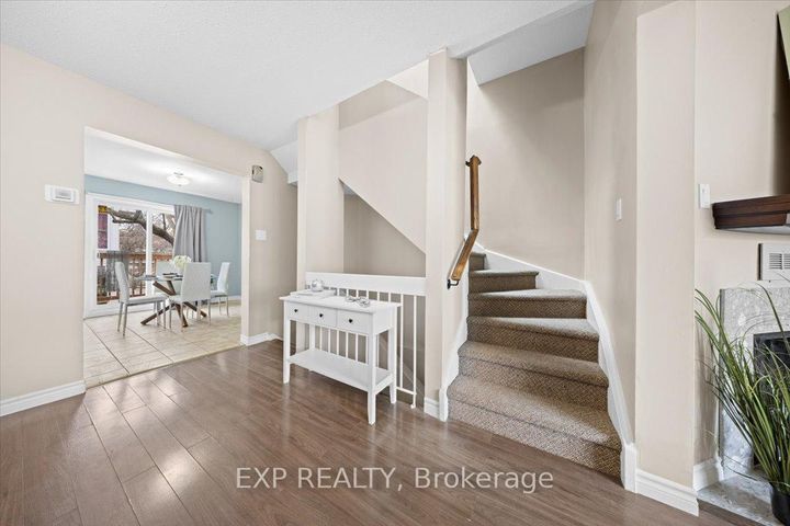 Photo 18 at D - 284 Dalehurst Drive, Nepean (Tanglewood), Ottawa