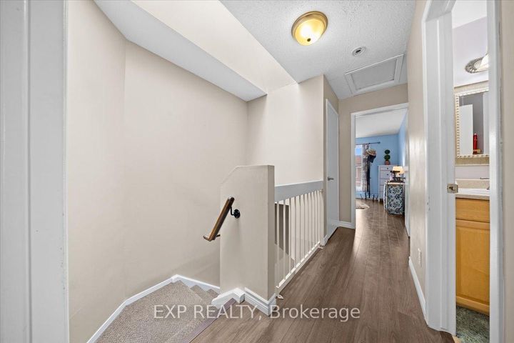 Photo 19 at D - 284 Dalehurst Drive, Nepean (Tanglewood), Ottawa