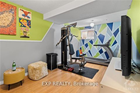 Photo 3 at D - 284 Dalehurst Drive, Nepean (Tanglewood), Ottawa