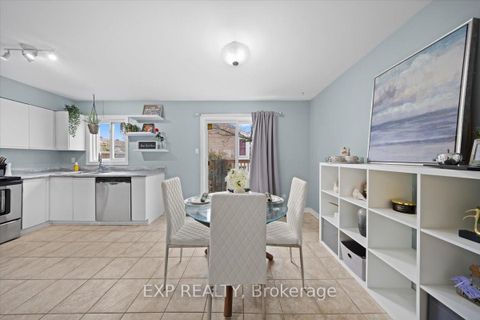 Photo 14 at D - 284 Dalehurst Drive, Nepean (Tanglewood), Ottawa