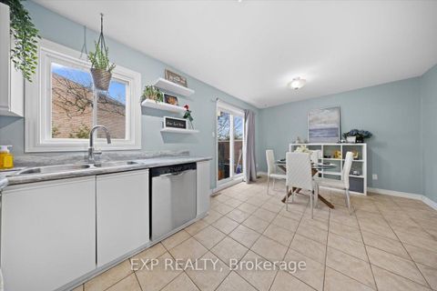 Photo 17 at D - 284 Dalehurst Drive, Nepean (Tanglewood), Ottawa