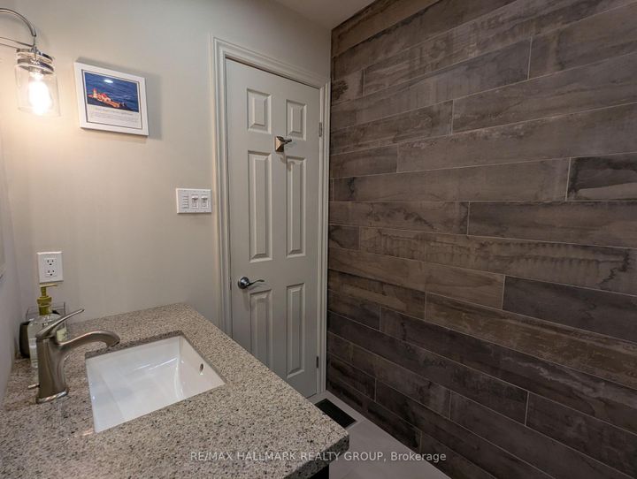 Photo 19 at 155 Markland Crescent, Nepean (Barrhaven East), Ottawa