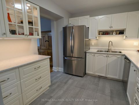 Photo 9 at 155 Markland Crescent, Nepean (Barrhaven East), Ottawa