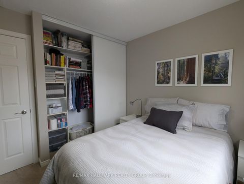 Photo 16 at 155 Markland Crescent, Nepean (Barrhaven East), Ottawa