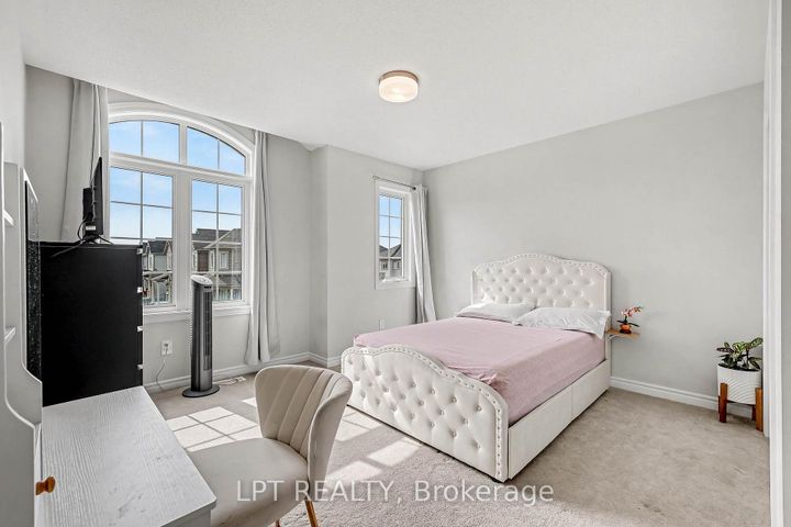 Photo 22 at 730 Perseus Avenue, Nepean (Half Moon Bay), Ottawa