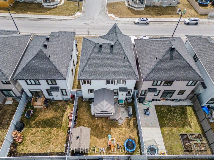 Photo 34 at 730 Perseus Avenue, Nepean (Half Moon Bay), Ottawa